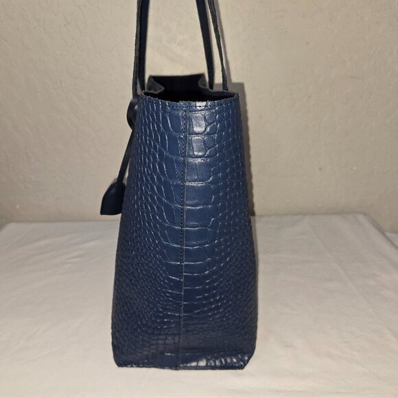 Mark and Graham Everyday Blue Italian Croc Embossed Leather Shoulder Tote Bag - Picture 3 of 13